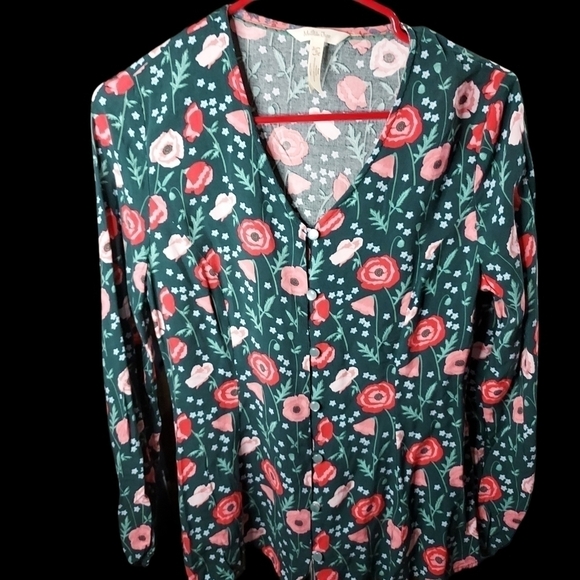 Floral Green Women's Top - Picture 2 of 11